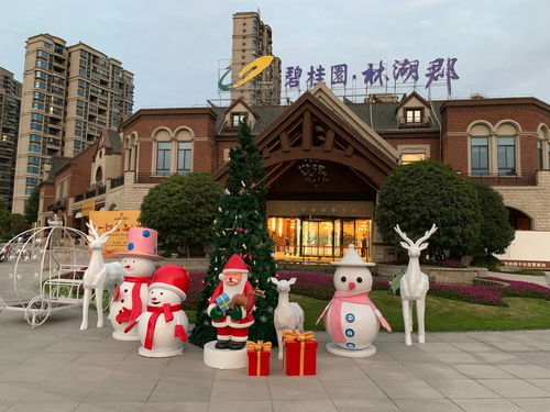 上海雕塑生产工厂 专业供应玻璃钢雕塑、户外雕塑与房地产雕塑的行业标杆